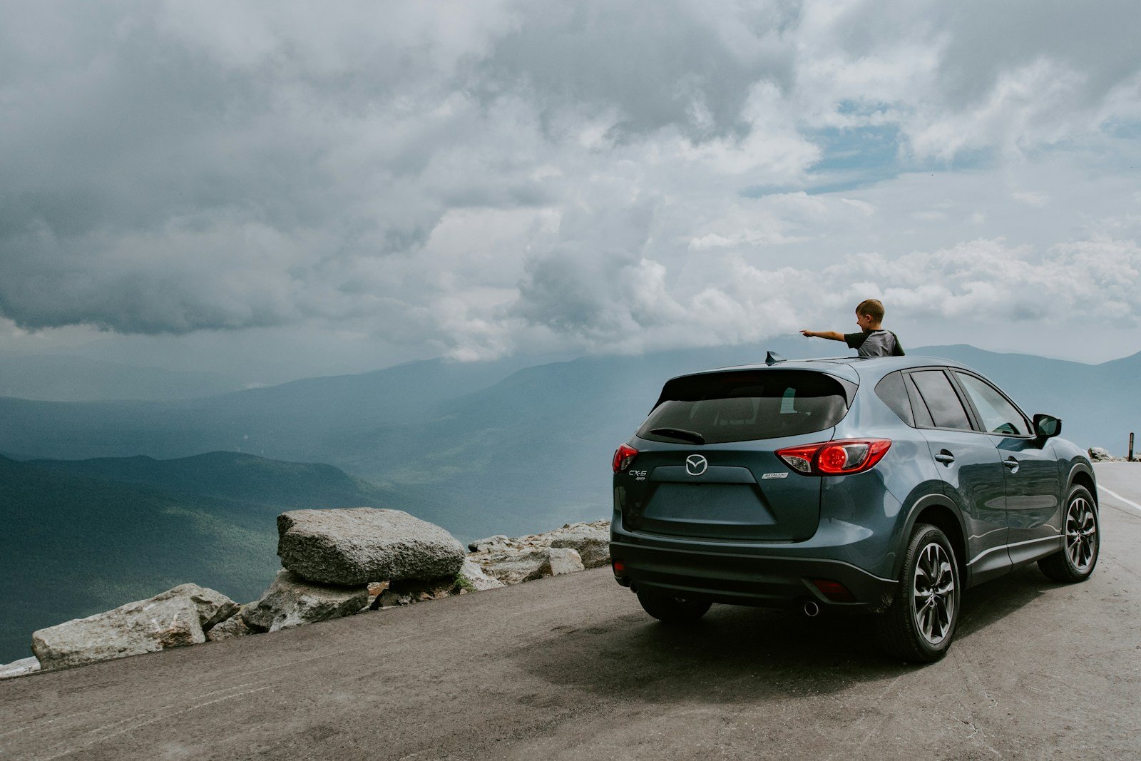 Self drive car rental in Kashmir