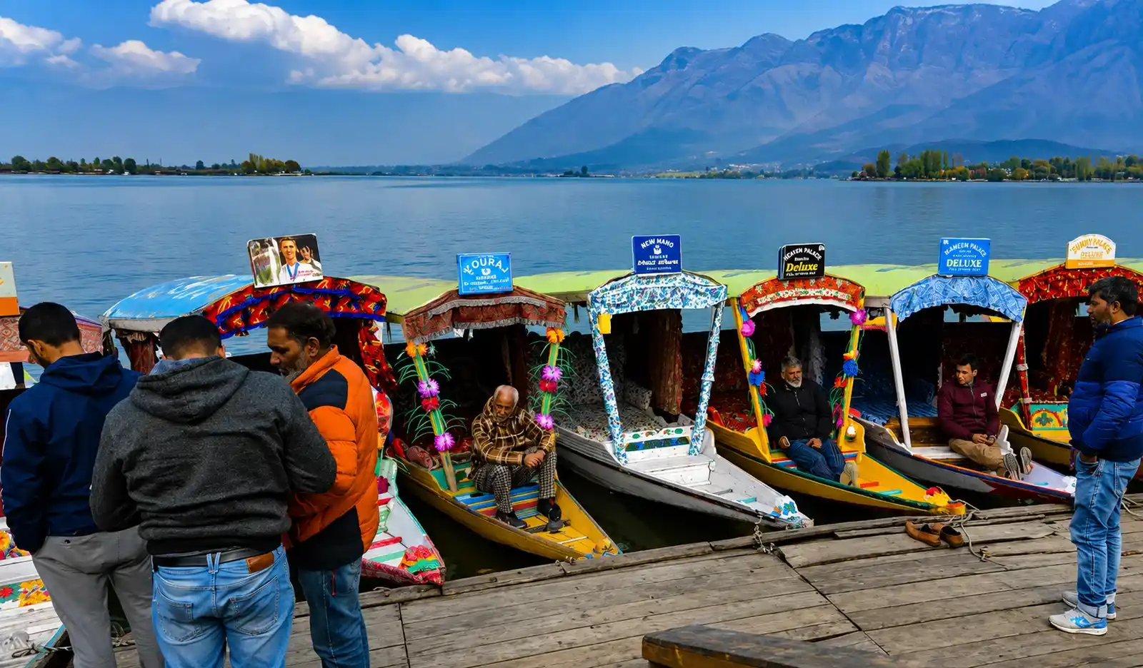 Shikara ride in dal lake srinagar